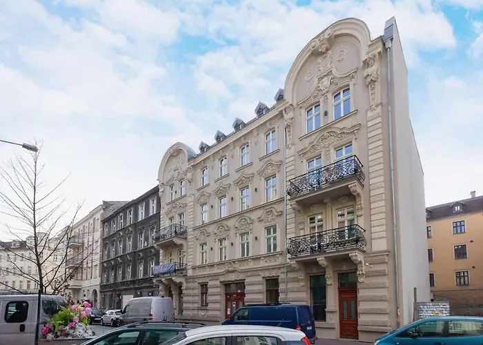 Bright Apartment In The Centre Of Katowice By Noclegi Renters