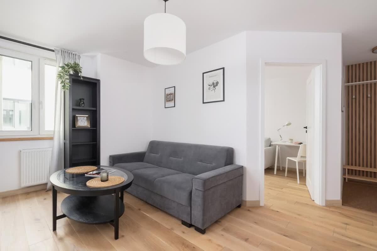 Apartmán Bright In The Centre Of By Renters *