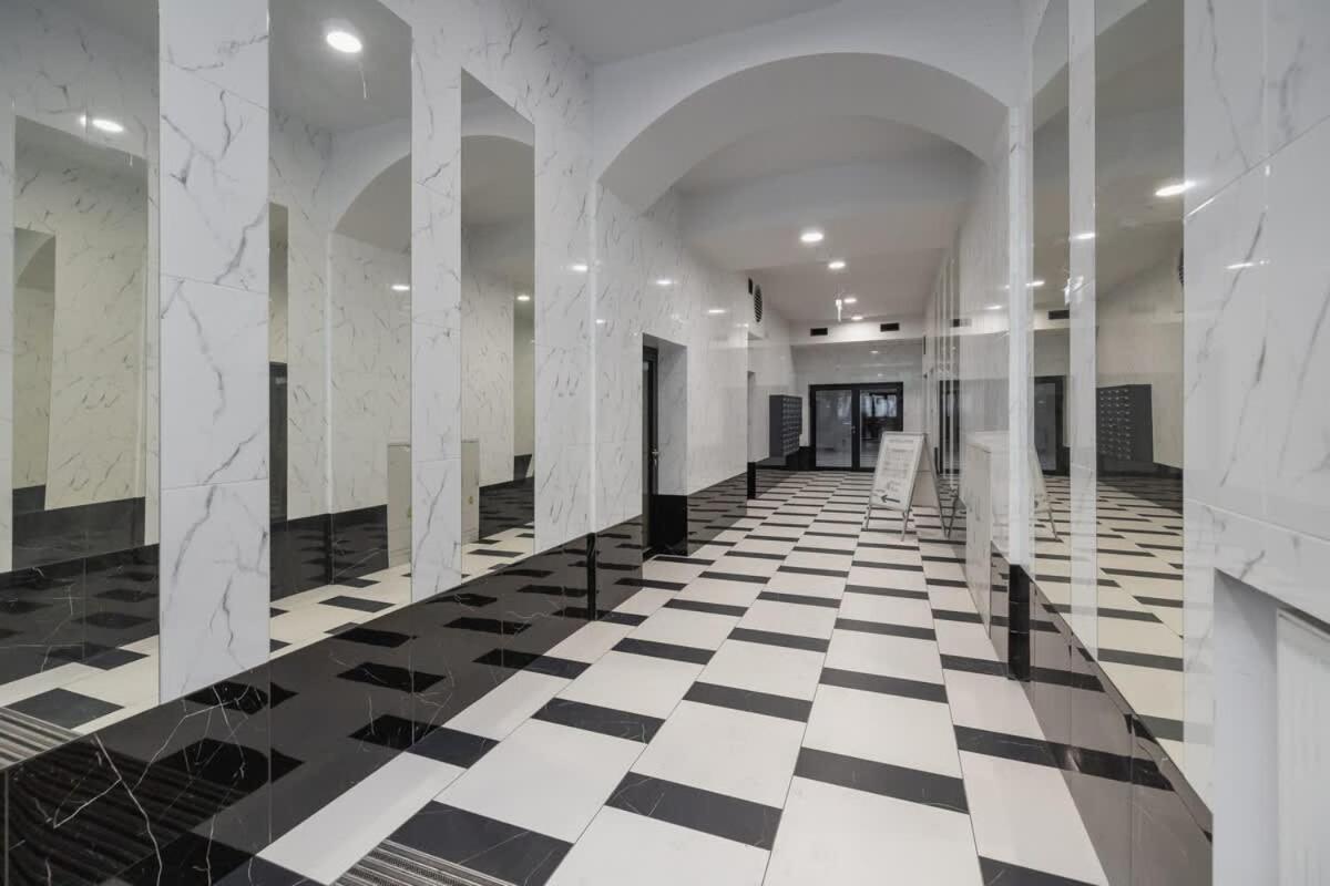 Bright In The Centre Of By Renters Katovice